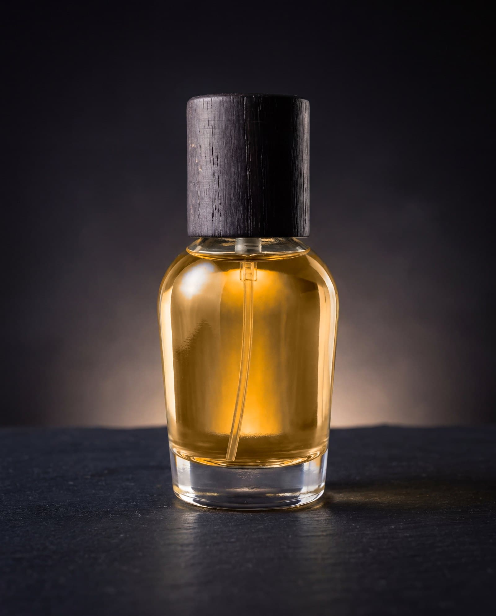 The Apothecary's Rose, a 30 ml bottle with a dark wooden cap